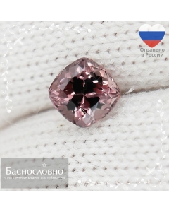 Сертифицированный натуральный гранат с александритовым эффектом из Танзании огранки кушон 5,79x5,57мм 1,29 карат (драгоценный камень)