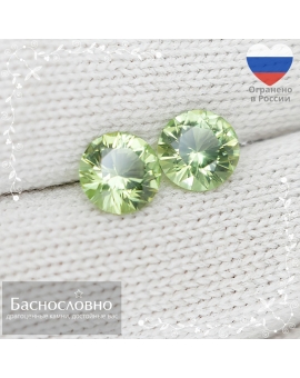 Пара натуральных хризолитов (перидотов) из Пакистана огранка Кр57 6,98-6,96 6,96-6,94мм 2,53 карата (драгоценный камень)