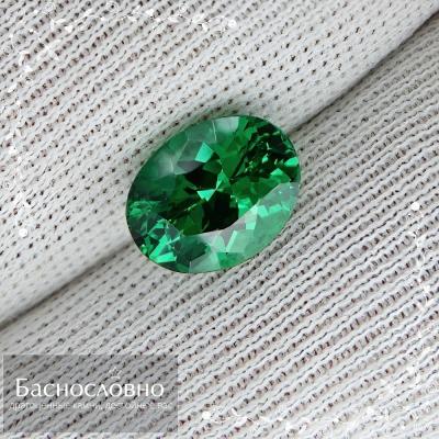 Драгоценные камни Баснословно №461: Яркий зелёный цаворит и сертифицированная шпинель