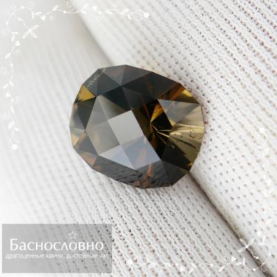 Драгоценные камни Баснословно № 485: Осенний турмалин из России и милый недорогой синий топаз